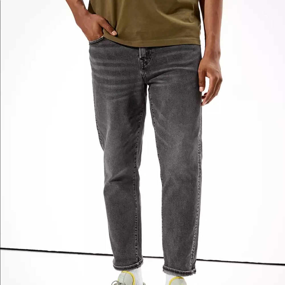 AE AirFlex+ Relaxed Slim Jean